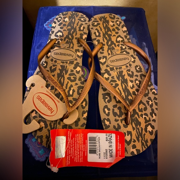 Havaianas Flip Flops NWT size 11/12 - Picture 1 of 2
